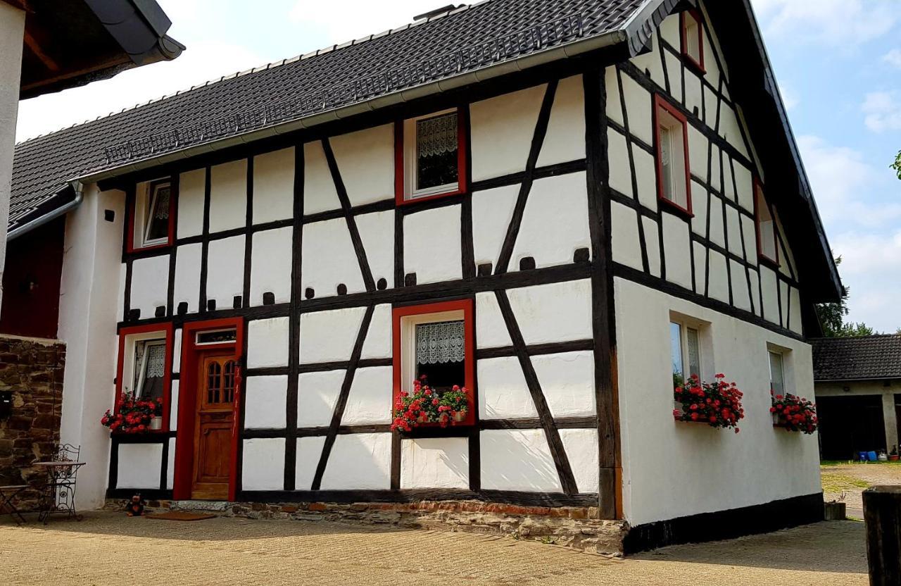 Super Gemuetlich - Daspaterhaus Monschau Zewnętrze zdjęcie